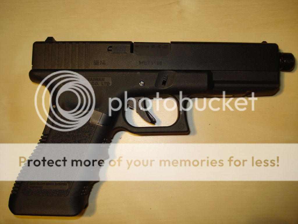 Review WE Glock 17 Airsoft Canada